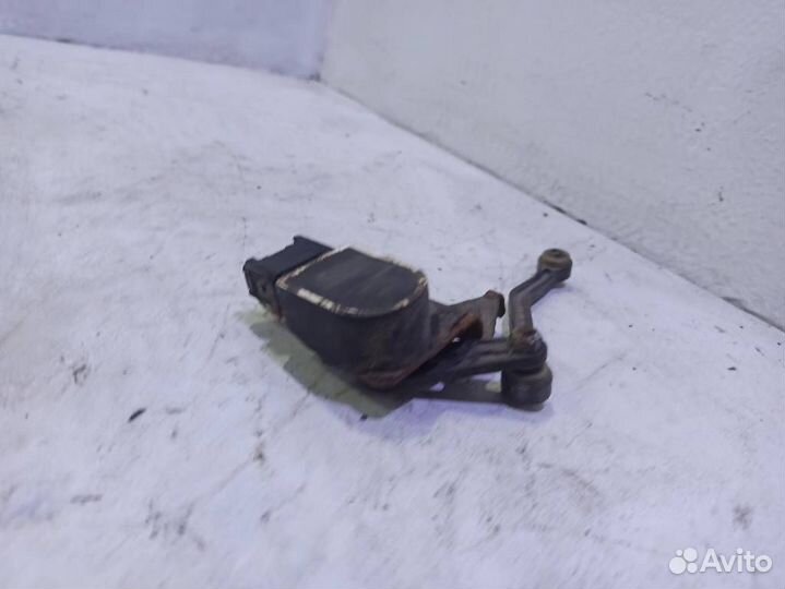 Датчик уровня подвески A0045429918