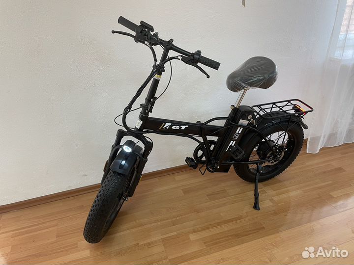 Электровелосипед складной фэтбайк