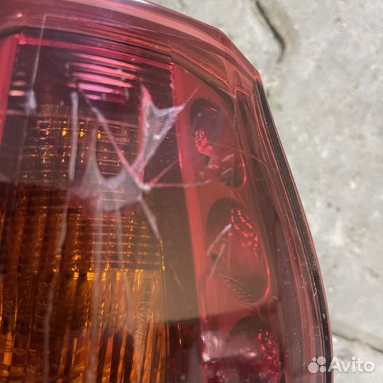 Задний фонарь