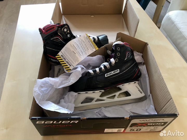 Новые Вратарские коньки Bauer Vapor X900 Jr