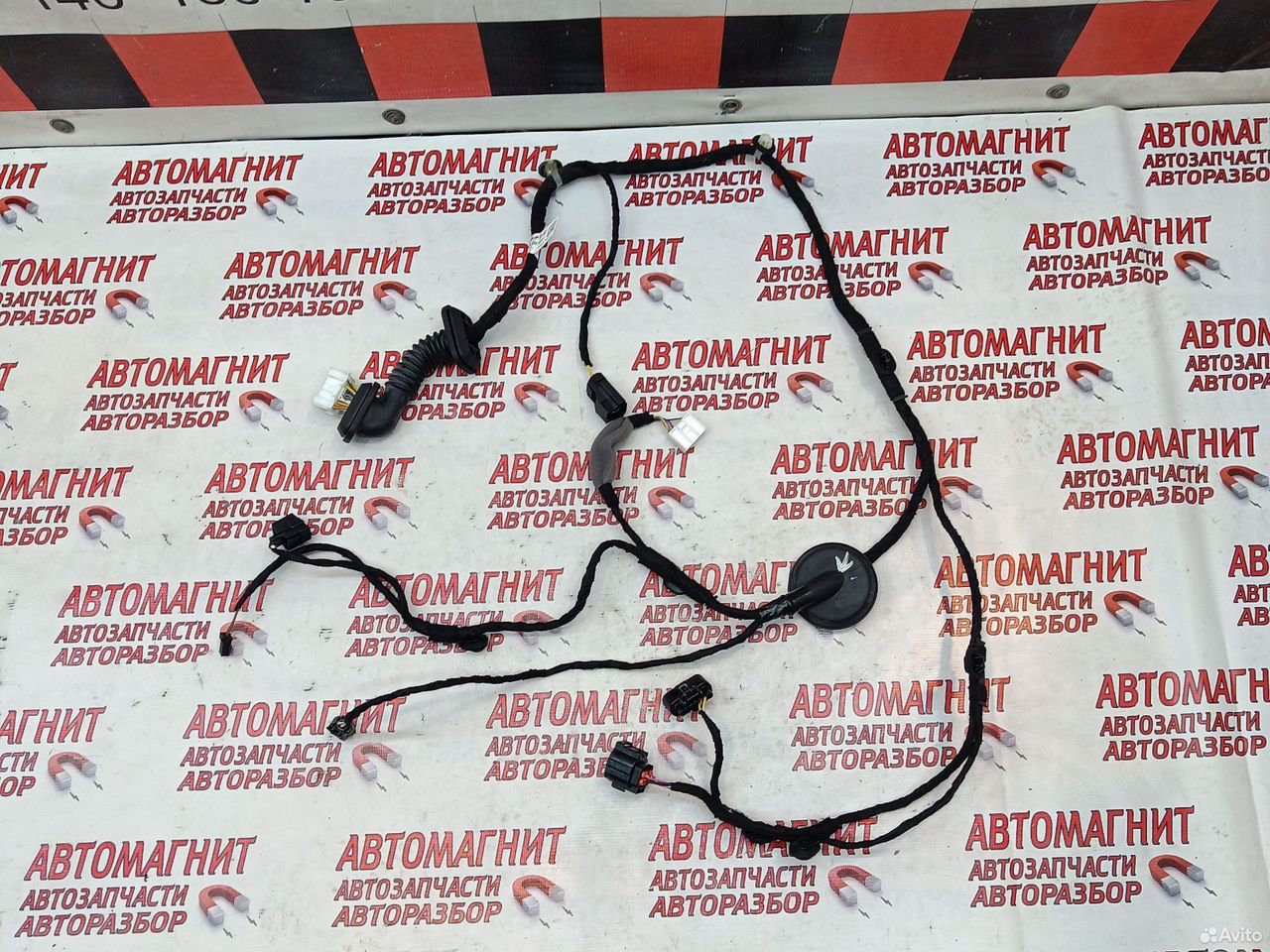 Проводка двери задней левой Чанган UNI-V