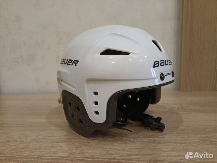 Шлем хоккейный детский