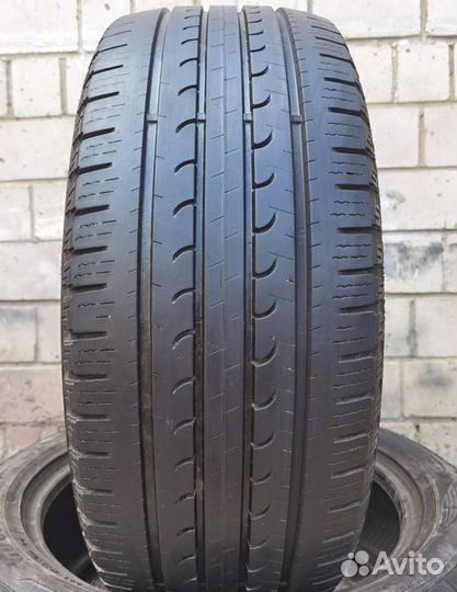 Goodyear EfficientGrip SUV 4x4 235/50 R19 103V