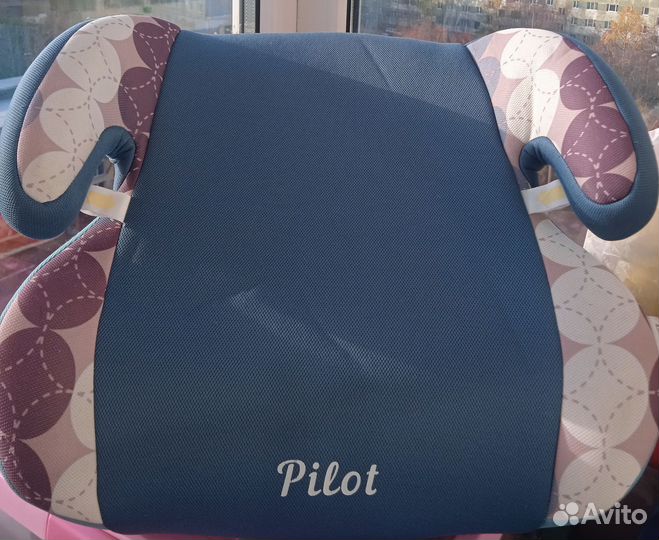 Автокресло бустер от 122 см