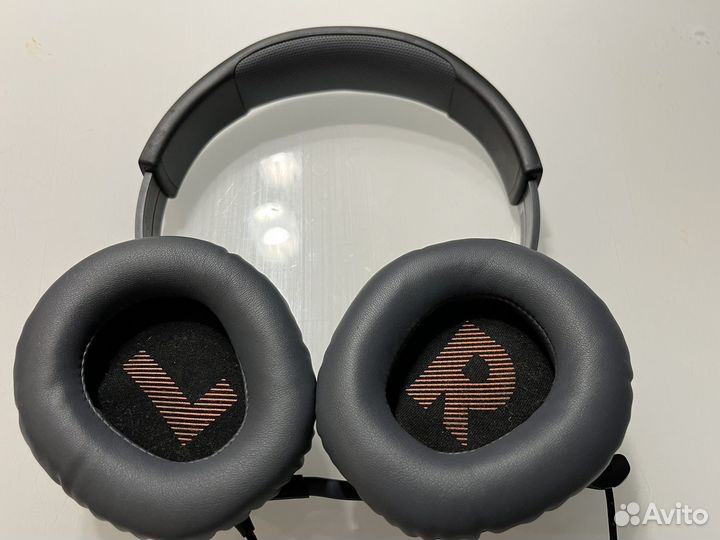 Jbl quantum 100