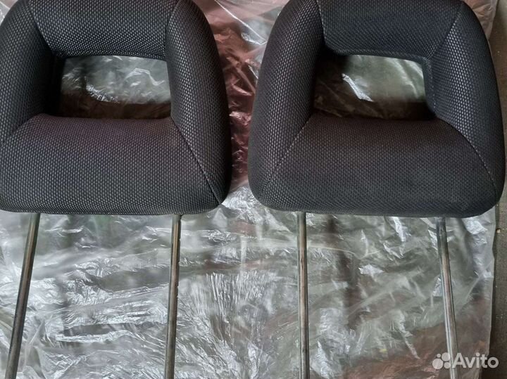 Подголовники