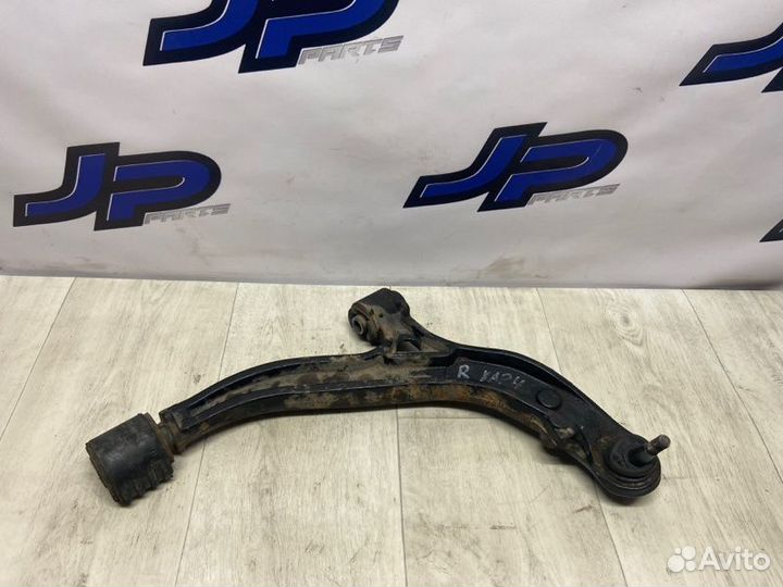 Рычаг передний правый Dodge Caravan 2.4 2003