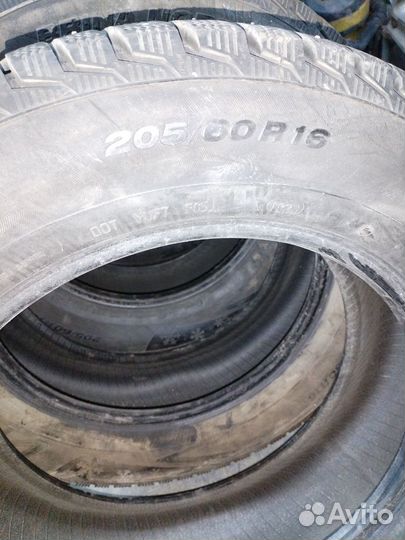 Viatti Brina Nordico V-522 205/60 R16 92T