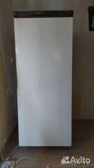 Холодильник на запчасти