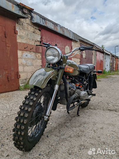 Мотоцикл Урал М-63 с люлькой