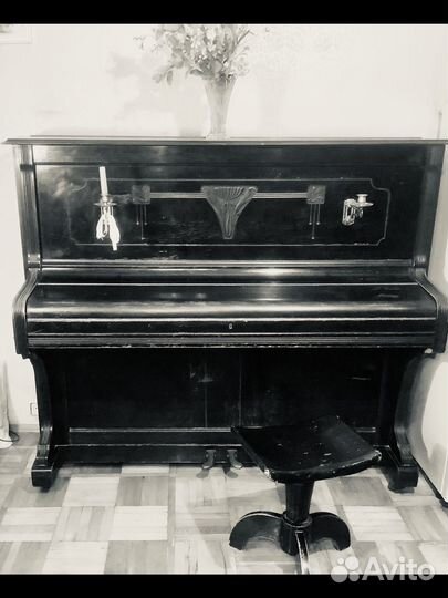 Пианино J.Backer, старинное, настроено