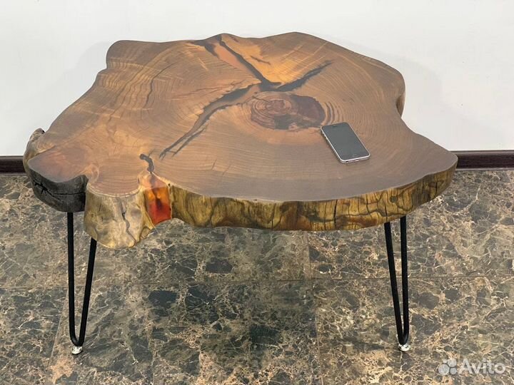 Столы и столики из слэбов дерева и смолы