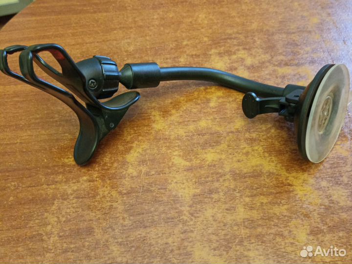 Держатель для телефона автомобильный