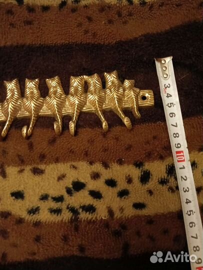 Вешалка настенная латунь