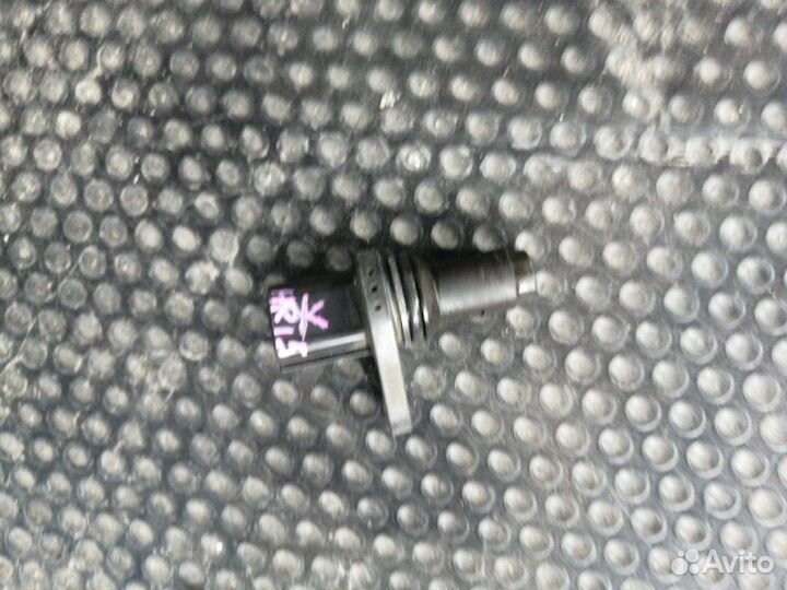 Датчик положения коленвала Nissan Note E11 HR15