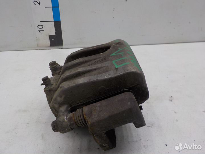 Суппорт тормозной передний левый Hyundai Genesis 2