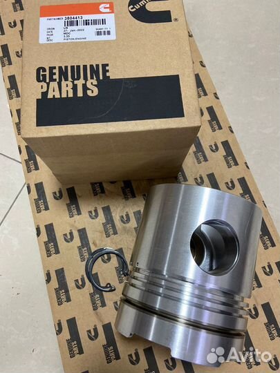 Поршень (4 кольца) со стопорами Cummins NT855