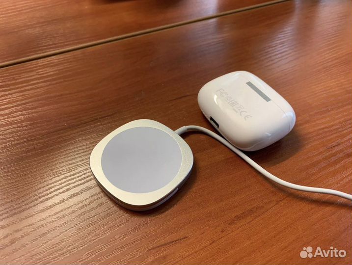 Магнитное беспроводное з/у 15W