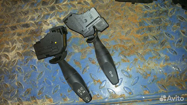 Форд фокус 1-2 подрулевой переключатель