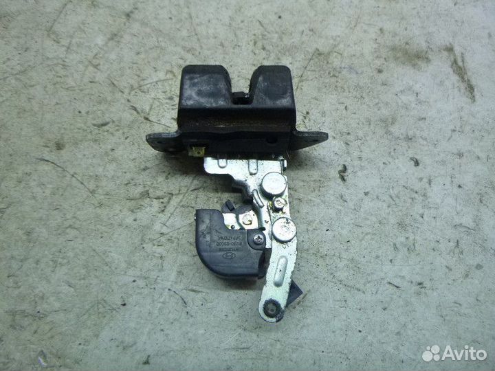 Замок багажника hyundai santa FE NEW 2005