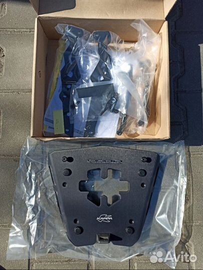 Крепление центрального кофра Givi Pan America