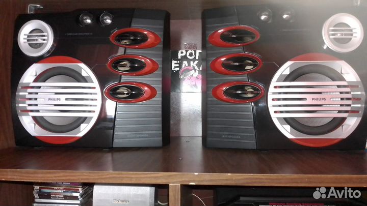 Музыкальный центр Philips m567