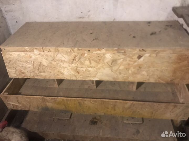 Гнездо для кур с яйцесборником