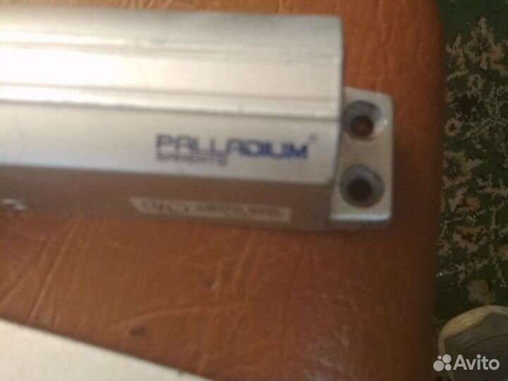 Доводчики дверей