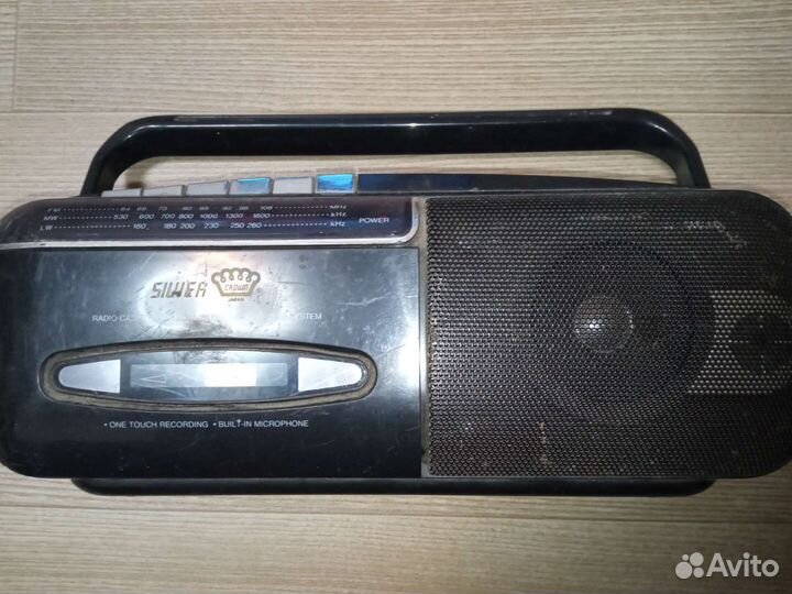 Кассетная магнитола silver rx-189