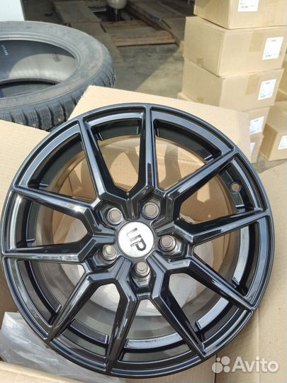 R15 5/100 новые литые диски на поло рапид Фабия