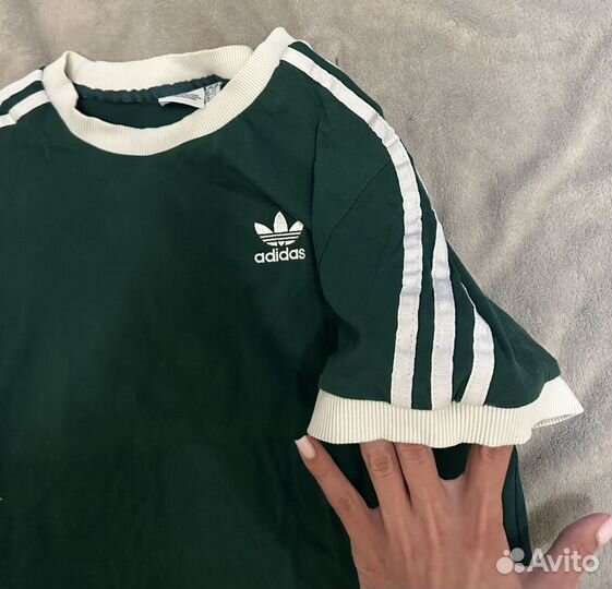 Футболка adidas женская