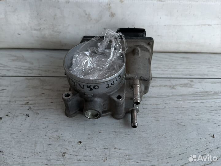 Toyota Camry v50 Дросельная заслонка 3.5