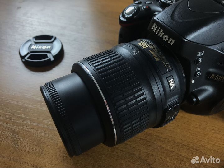Nikon D5100 + AF-S Nikkor 18-55mm 1:3.5-5.6 G