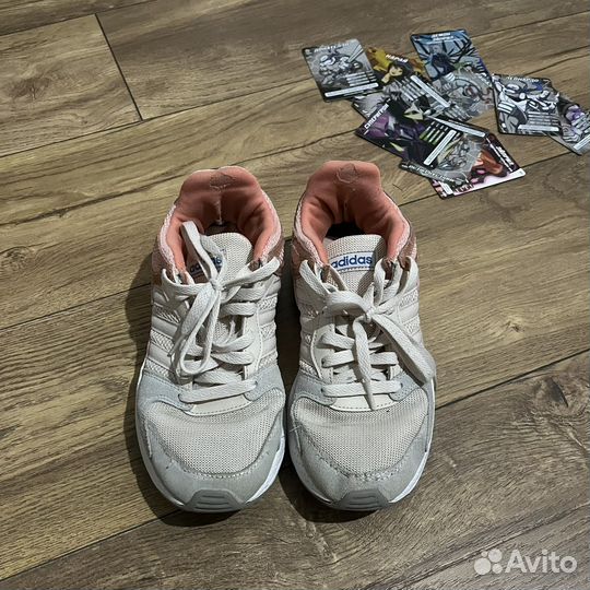 Adidas кроссовки