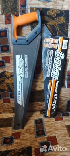 Ножовка и набор финских инструментов