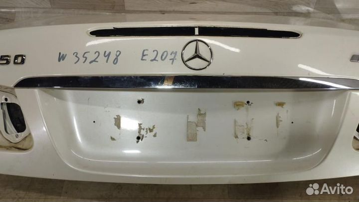 Крышка багажника Mercedes-Benz E207 / C207