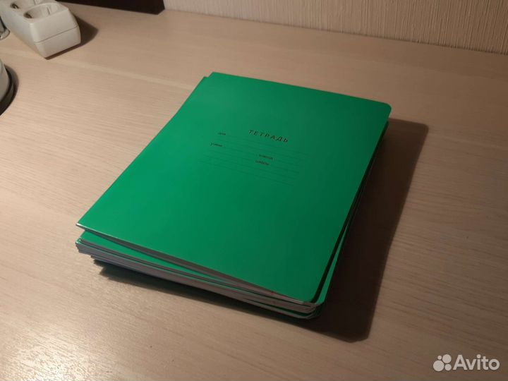 Набор тетрадей в одну линию 12 листов 15 шт новые