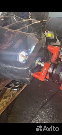 Восстановление отверстий и посадочных мест