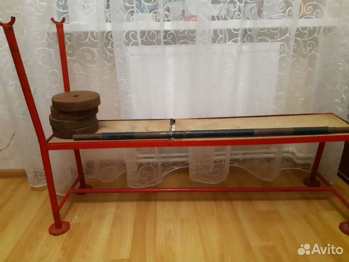 Лавка со стойкой