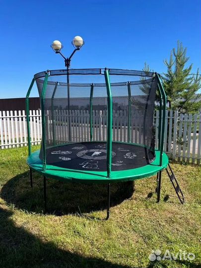 Батут с защитной сеткой Новый арт 4699