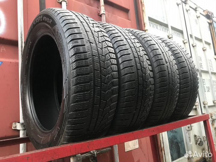 Hankook Winter I'Cept Evo2 W320 215/60 R17 111Y