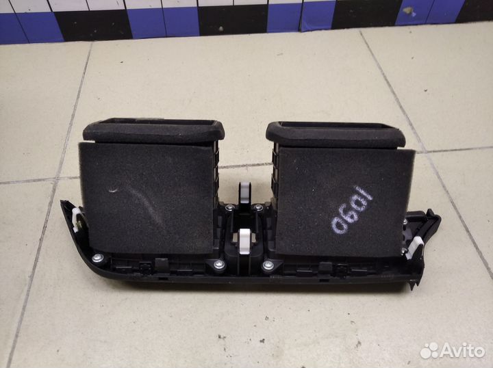 Дефлектор воздушный RIO 2011-2017