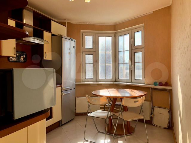 2-к. квартира, 51,2 м², 8/17 эт.