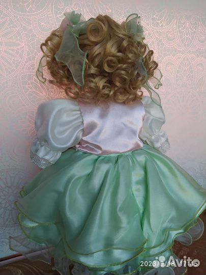 Кукла фарфоровая remeco collection