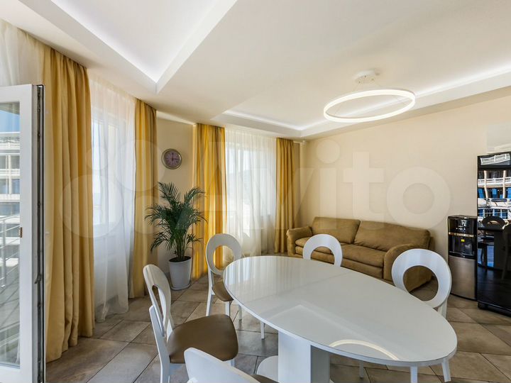 Дом 285 м² на участке 5 сот.