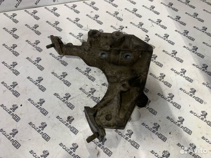 Кронштейн тнвд Fiat Ducato 244 2.0