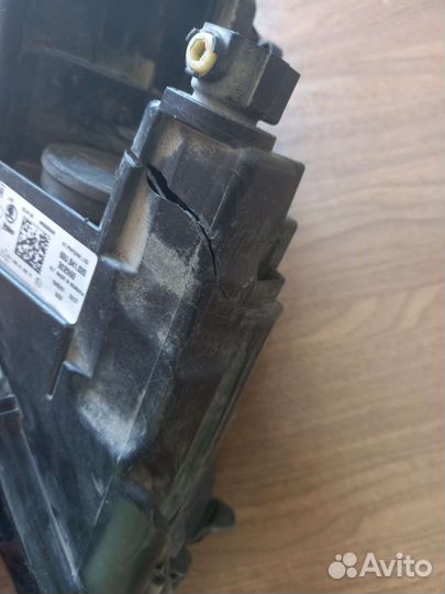 Фара правая skoda rapid 2