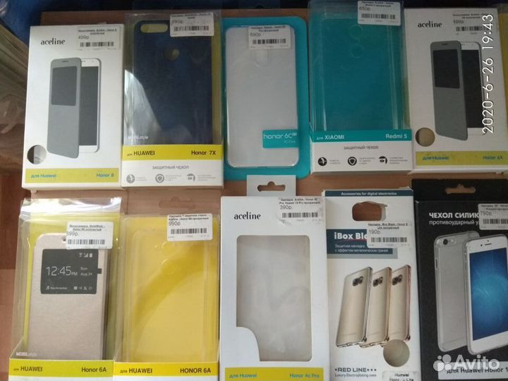 Чехлы, бамперы защитные стекла на телефоны разные