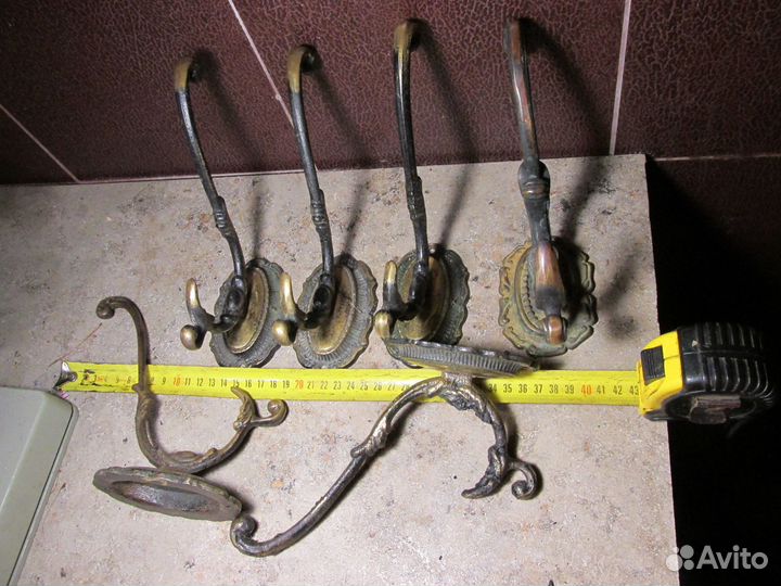 Старинная фурнитура вешалка крючок бронза медь