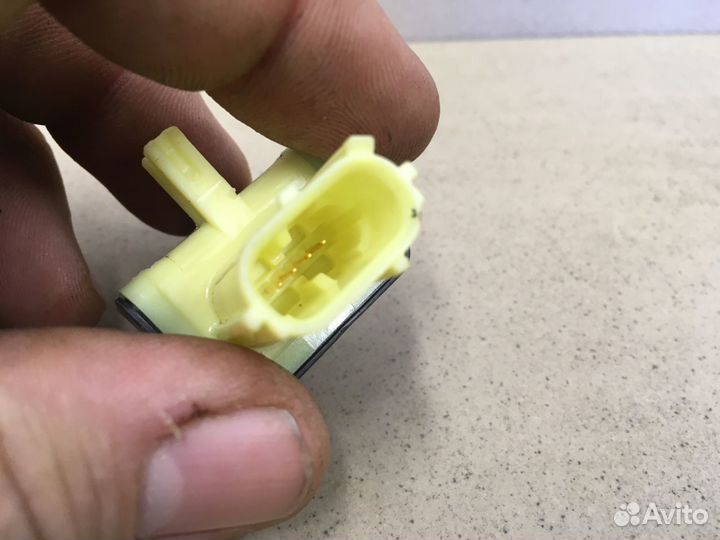 Датчик AIR BAG Hi Lux 2015